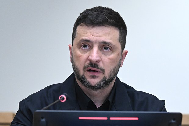 Zelenski Kiyevin müttəfiqləri ilə Rusiyanı qorxutmağa çalışdı 