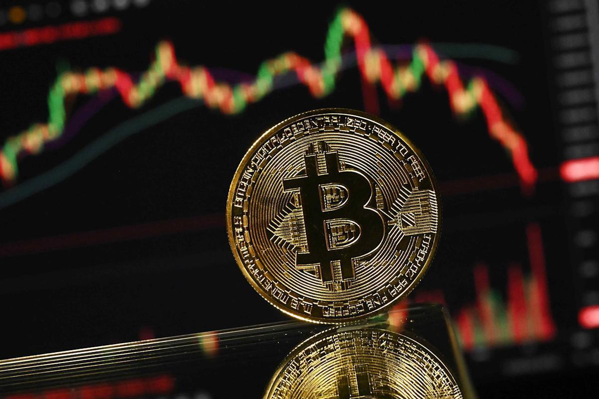 Kriptobirjada son durum - "Bitcoin" yenidən bahalaşıb