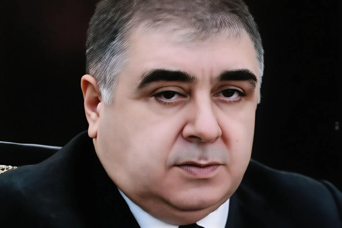 Qalib Salahzadənin dəniz kənarındakı obyektləri sökülür