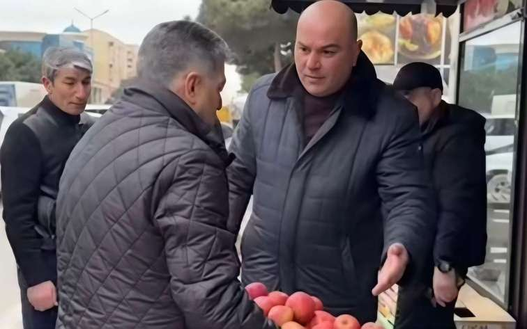 "Hər kəs məni normal qarşılayır" - Videosu ilə gündəm olan məmurdan açıqlama