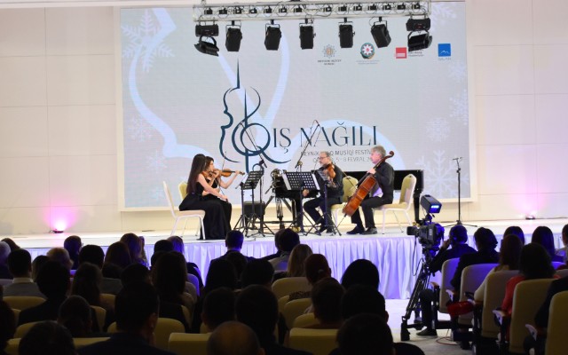 Qəbələdə “Qış nağılı” başladı - FOTOLAR