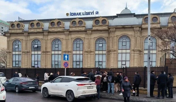 "İdrak Liseyi"ndə şagird müəllimi güllələdi