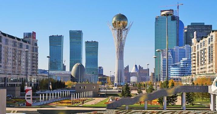 Qazaxıstan yeni Konstitusiya layihəsində milli valyutasının statusunu müəyyən etdi