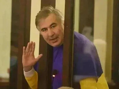 Mənə ölkəni tərk etmək üçün təyyarə verdilər: Saakaşvili məhkəmədə elə şeylər dedi ki...