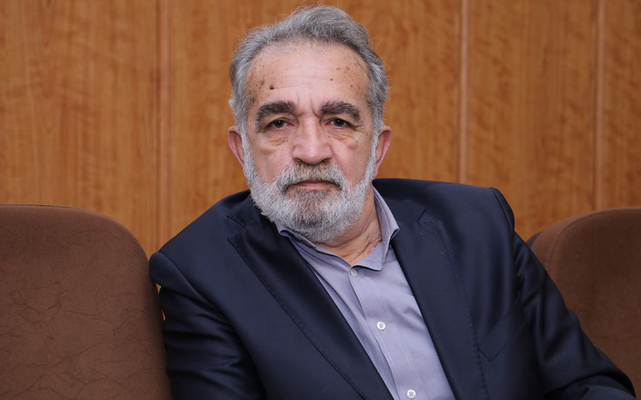 “Mən niyə 5 manatımdan keçib sənin kitabını almalıyam?!”