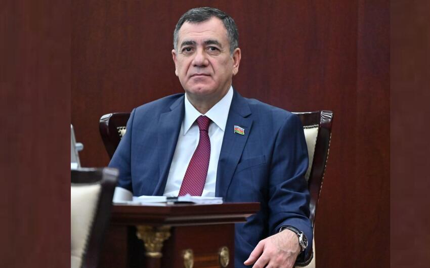 Deputat: Bu qanunu qəbul etməklə biz daha çox qapanmış oluruq
