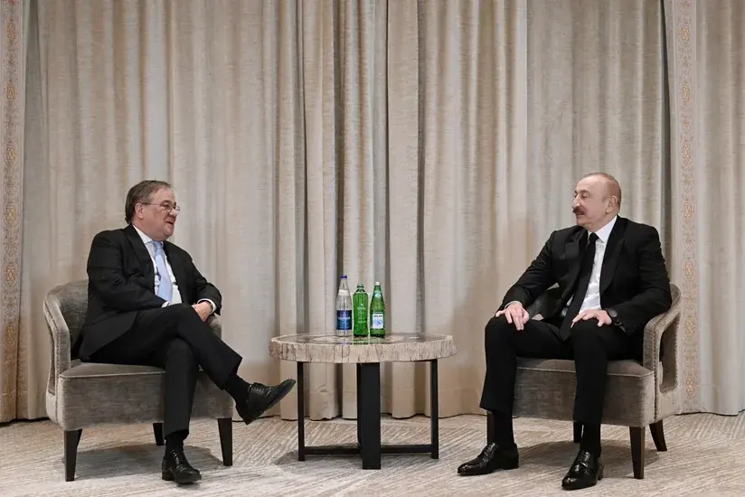 İlham Əliyev Münxendə Armin Laşetlə görüşüb