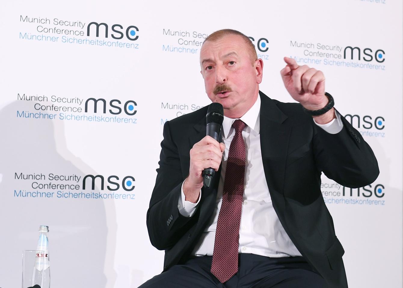 “BU, BİLƏRƏKDƏN HÜCUM İDİ!” – Prezident Əliyev Rusiyanın Kiyevdə səfirliyimiz atəşə tutulmasından danışdı