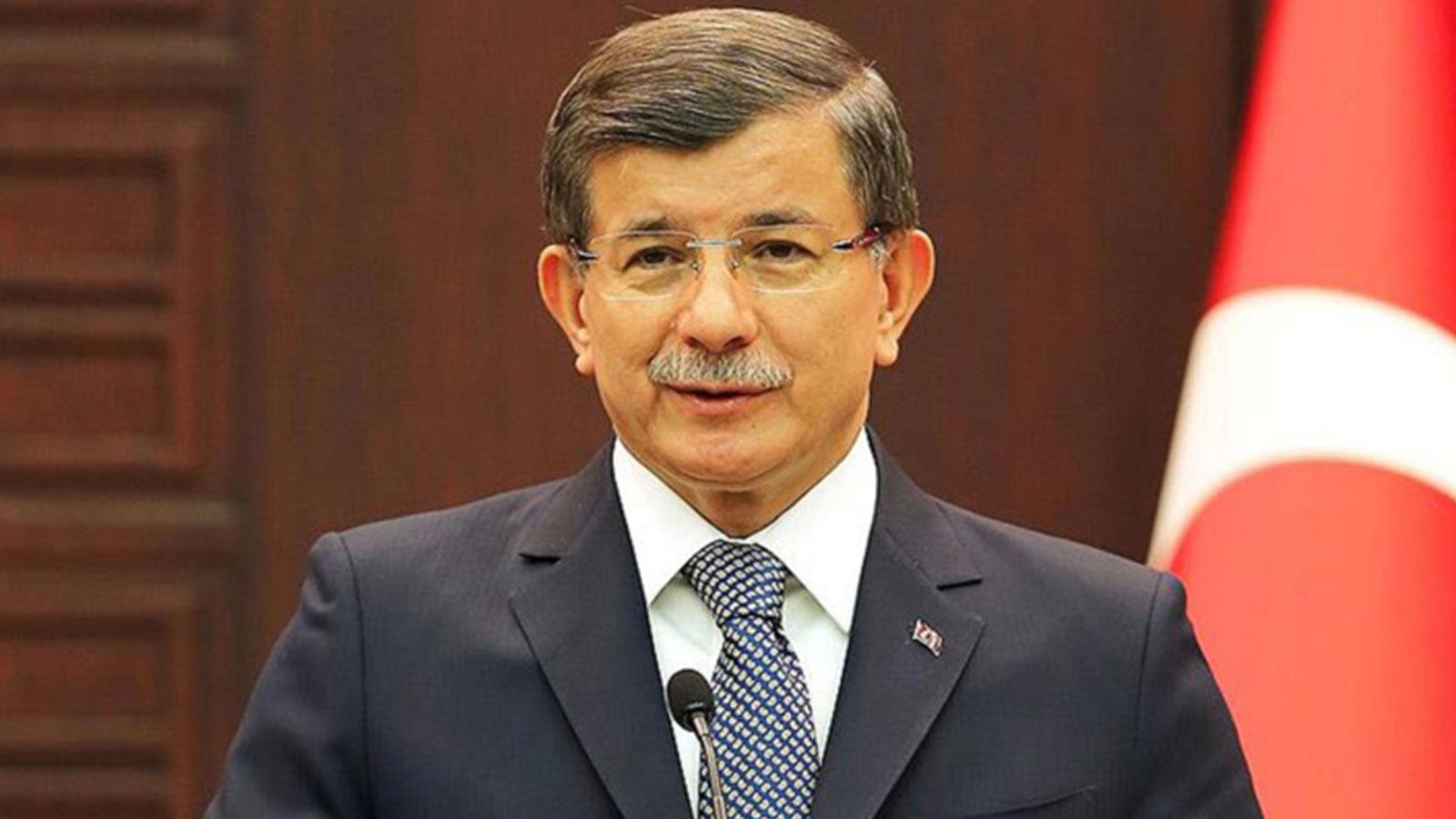 "Tabutumu azərbaycanlı gənclər daşısın" - Davudoğludan türk gəncliyinə maraqlı mesaj
