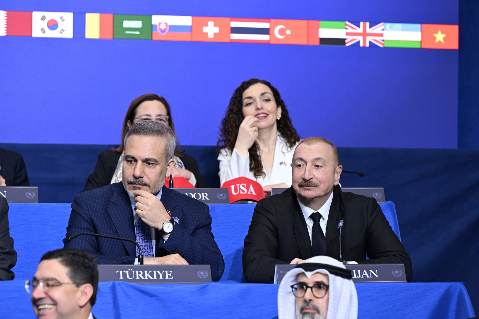 İlham Əliyev Sülh Şurasının ilk iclasında iştirak etdi - Foto/Yeniləndi