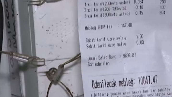 Məcburi köçkündən ev sahibinə 10 min manatlıq “hədiyyə”