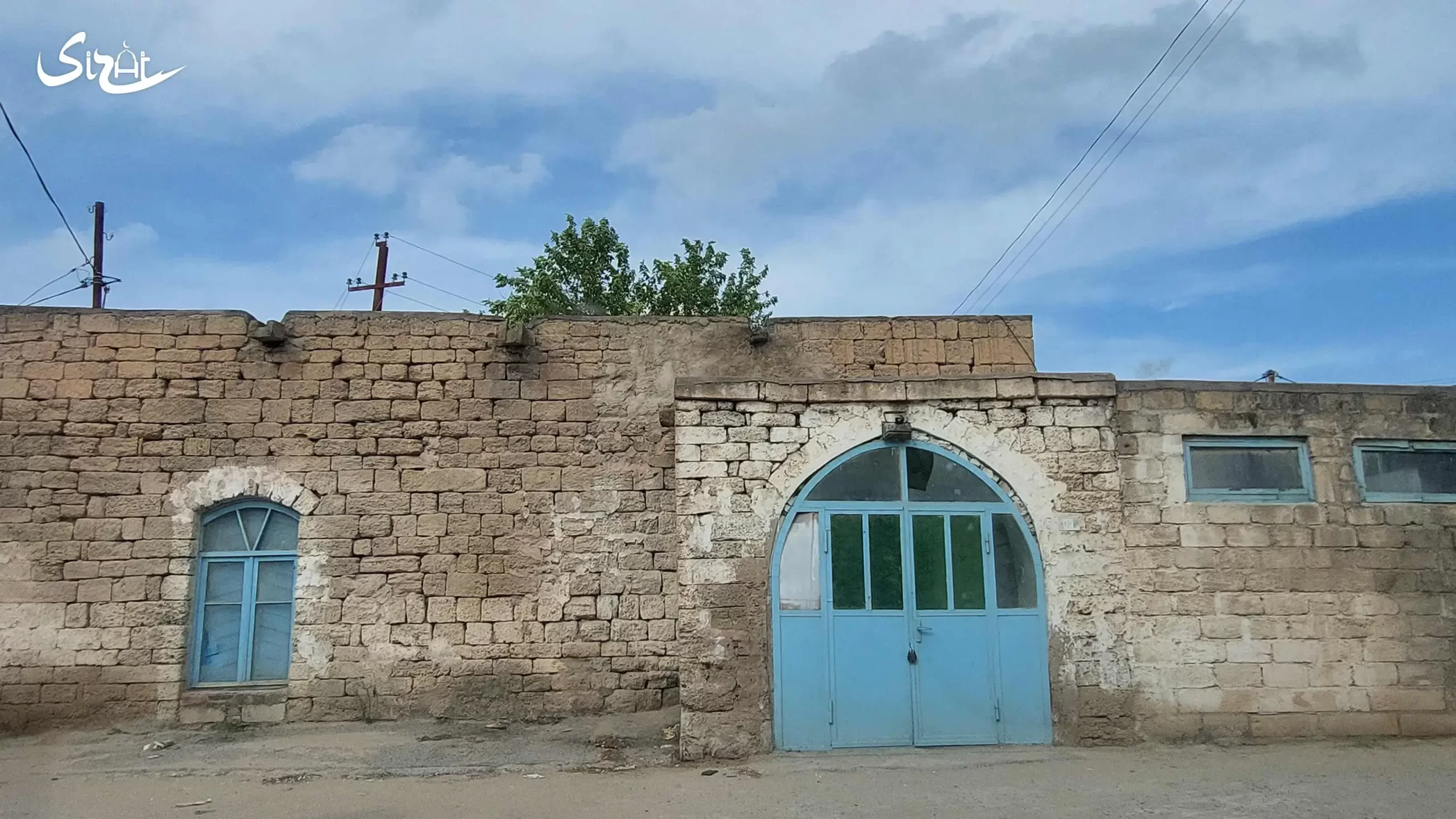 Bakıda məsciddə təmir işləri DAYANDIRILDI