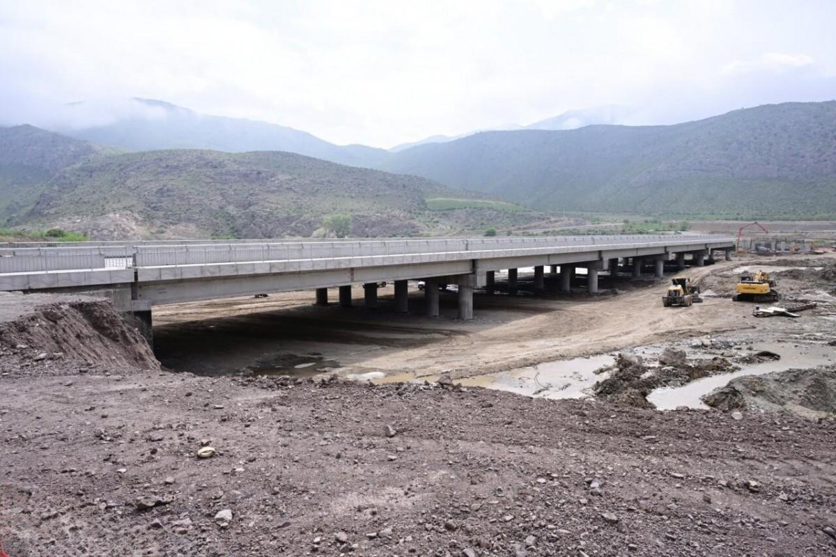 Ağbənd–Kəlalə avtomobil körpüsünün tikintisi başa çatıb - Şahin Mustafayev