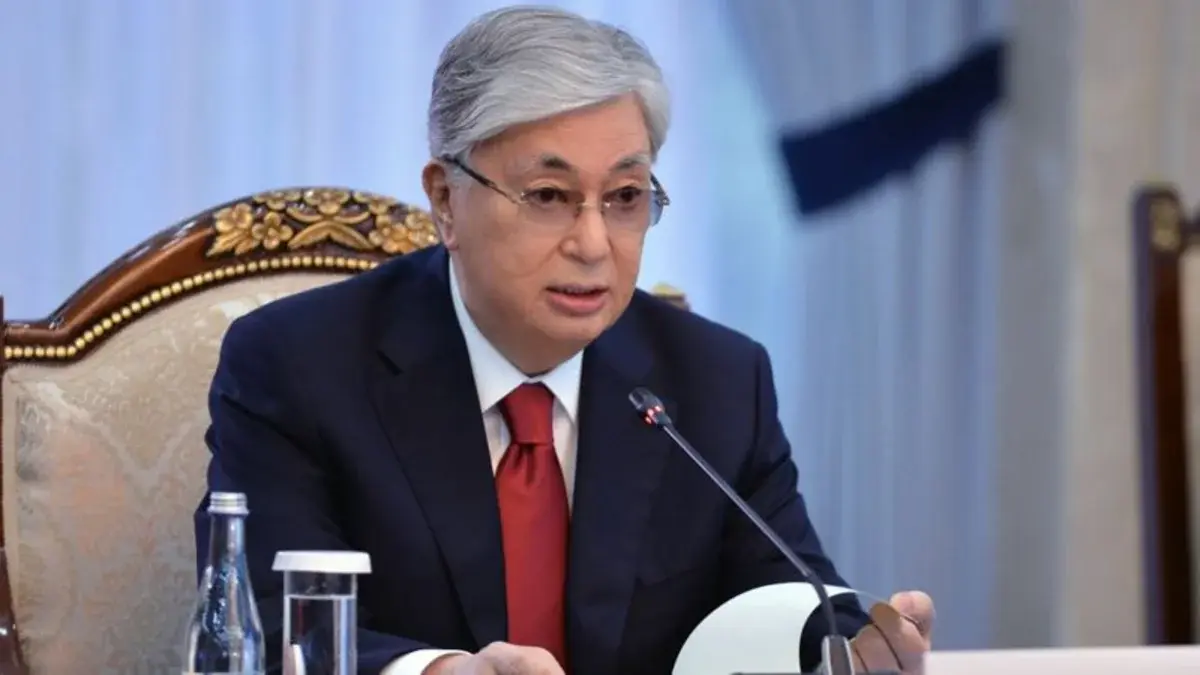 Tokayev İranın qonşu ölkələrə hücumlardan imtina etmək qərarını alqışlayır