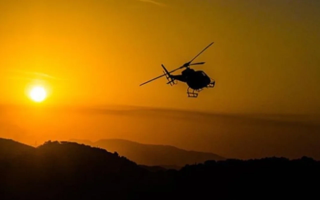 BƏƏ-də helikopter qəzası - Ölənlər var