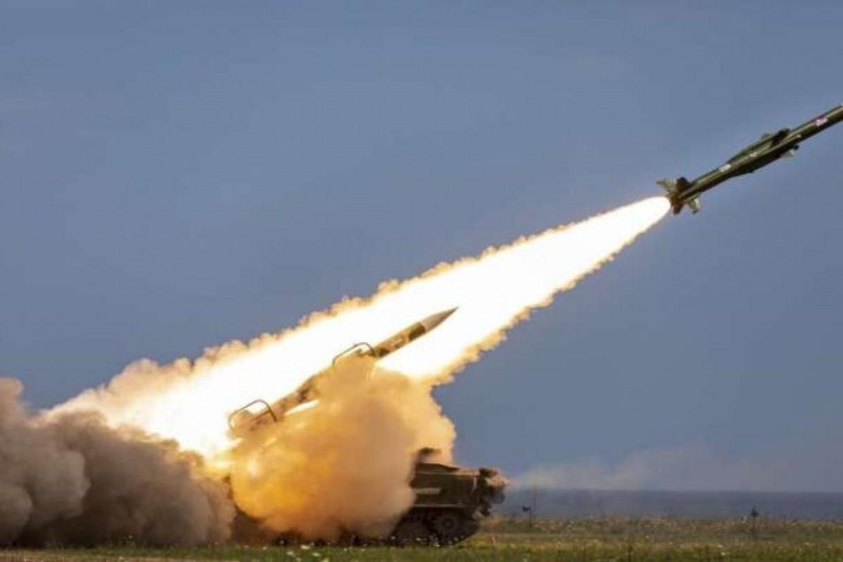 İran və Hizbullah eyni vaxtda İsrailə raket hücumu həyata keçirib