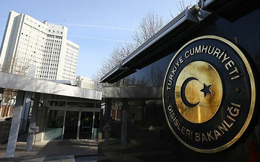Türkiyə XİN: Qara dənizdə türk tankerinə edilən hücumu böyük narahatlıqla qarşılayırıq