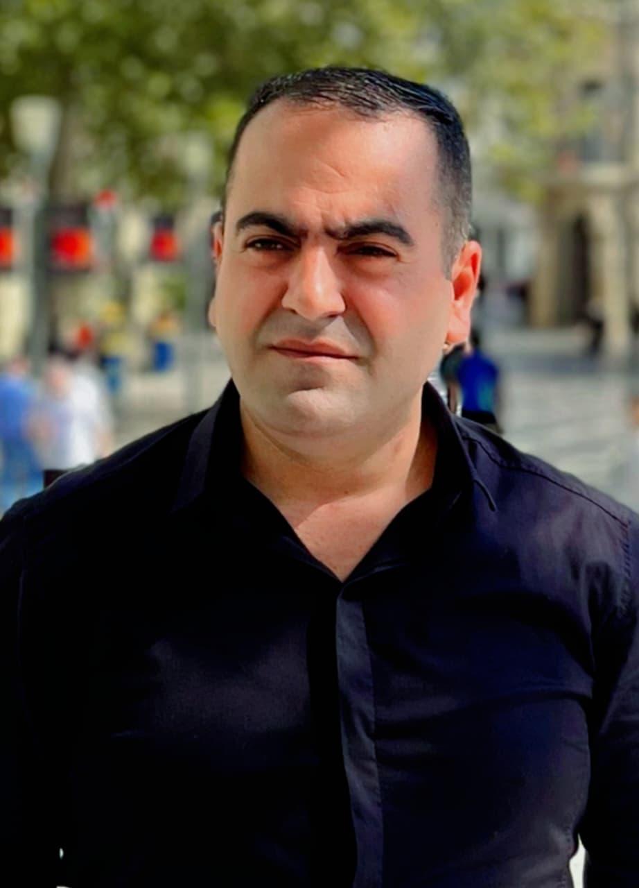 DEYƏCƏKLƏRİM VAR...