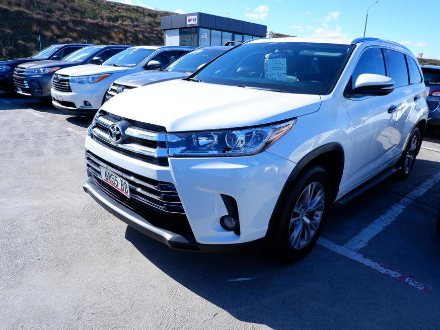 "Toyota"sı olanların nəzərinə - Yarım milyon maşın geri çağırılır