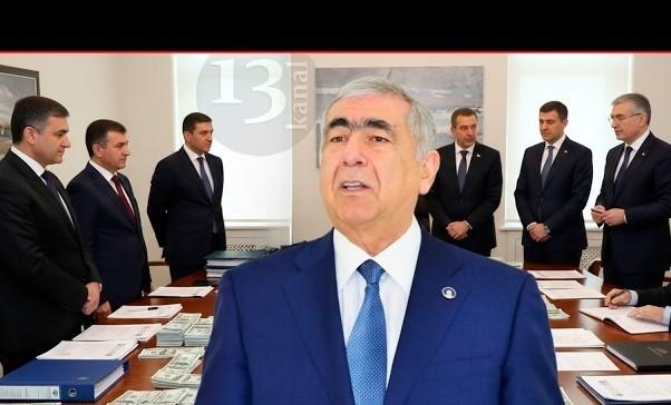 Saleh Məmmədovun komandası 1 milyard “yeyib”? - Keçmiş sədr bağında fövqaladə toplantı təşkil edib