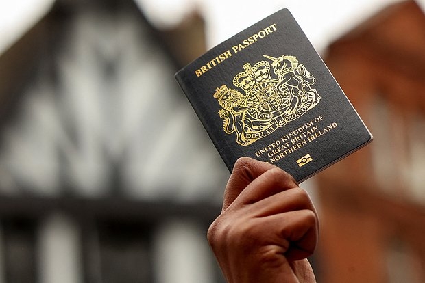 Britaniyalı eks-məmur vətəndaşlıqdan məhrum edilib – Rusiya ilə əlaqələrə görə