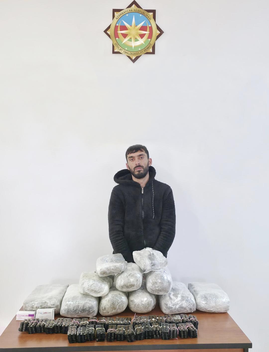 16 kq marixuana və 3500 metamadon həbi ilə yaxalandı - DTX və sərhədçilərdən uğurlu əməliyyat