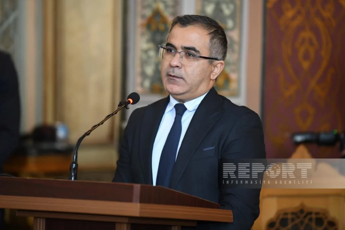 "Azərpoçt"un rəhbəri işdən çıxıb