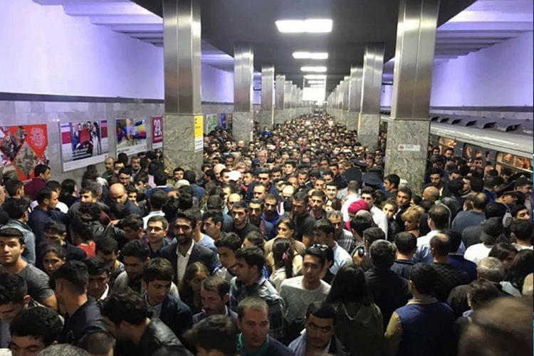 Metroda baş verən hadisədə insan itkisi olub? - Rəsmi cavab