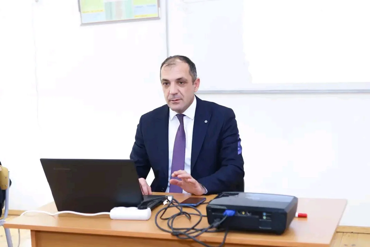 Xaçmaz rayonu üzrə təhsil sektor müdiri vəzifəsindən azad edilib
