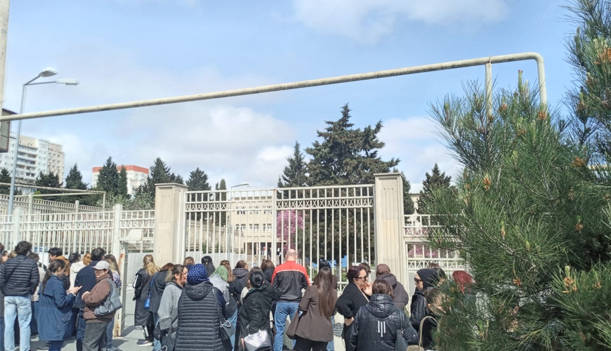 Bakıda 9-cu siniflərin buraxılış imtahanında İNSİDENT - FOTO