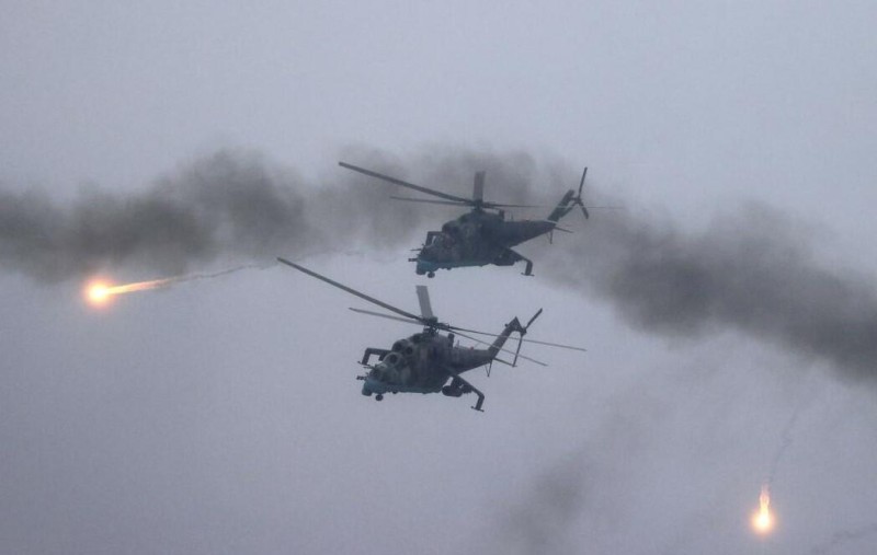 Malidə Rusiyanın hərbi helikopteri VURULDU