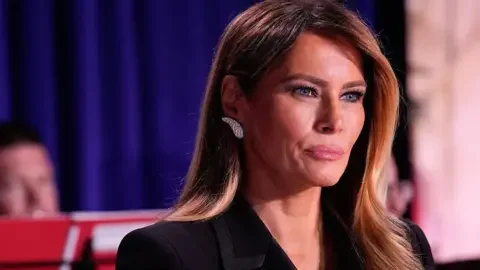 Melaniya ilə bağlı zarafat Tramp ailəsini qəzəbləndirdi - O, dərhal qovulmalıdır!