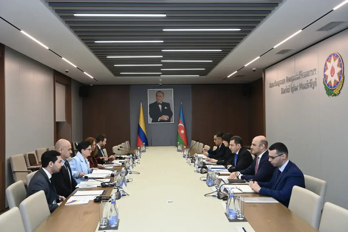 Azərbaycan və Kolumbiya arasında siyasi məsləhətləşmələr olub