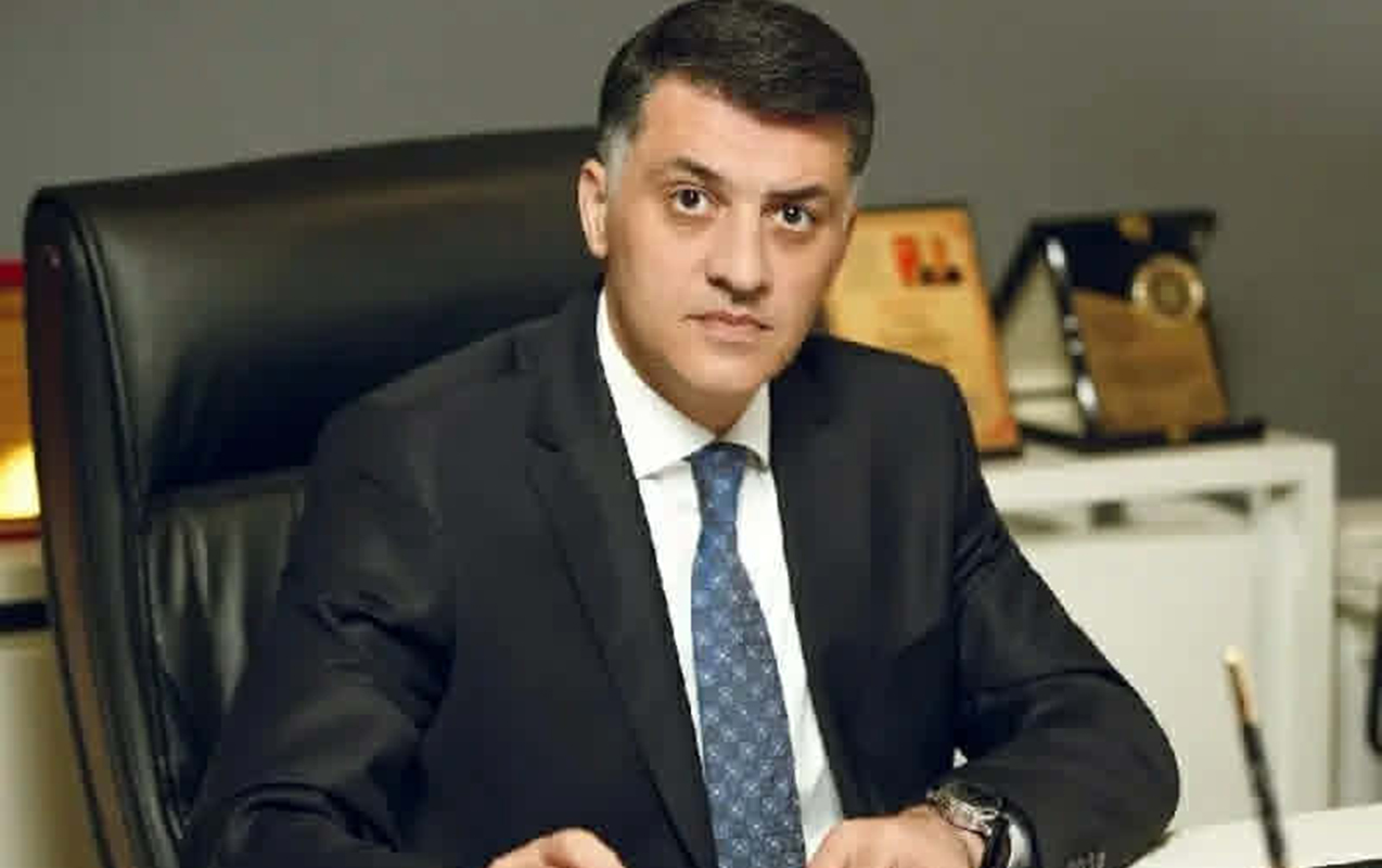 Raqif Abbasovun mənimsəmə ittihamı - Yeni ekspertiza olacaq