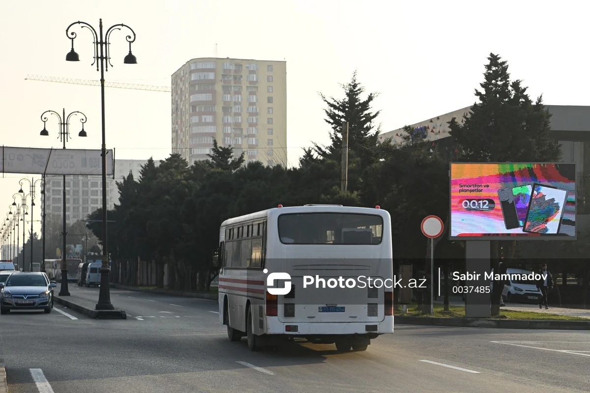 Bakıda fəaliyyət göstərən köhnə avtobuslar YENİLƏNƏCƏK