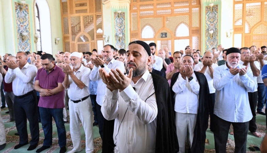 Bayram namazının VAXTI AÇIQLANDI