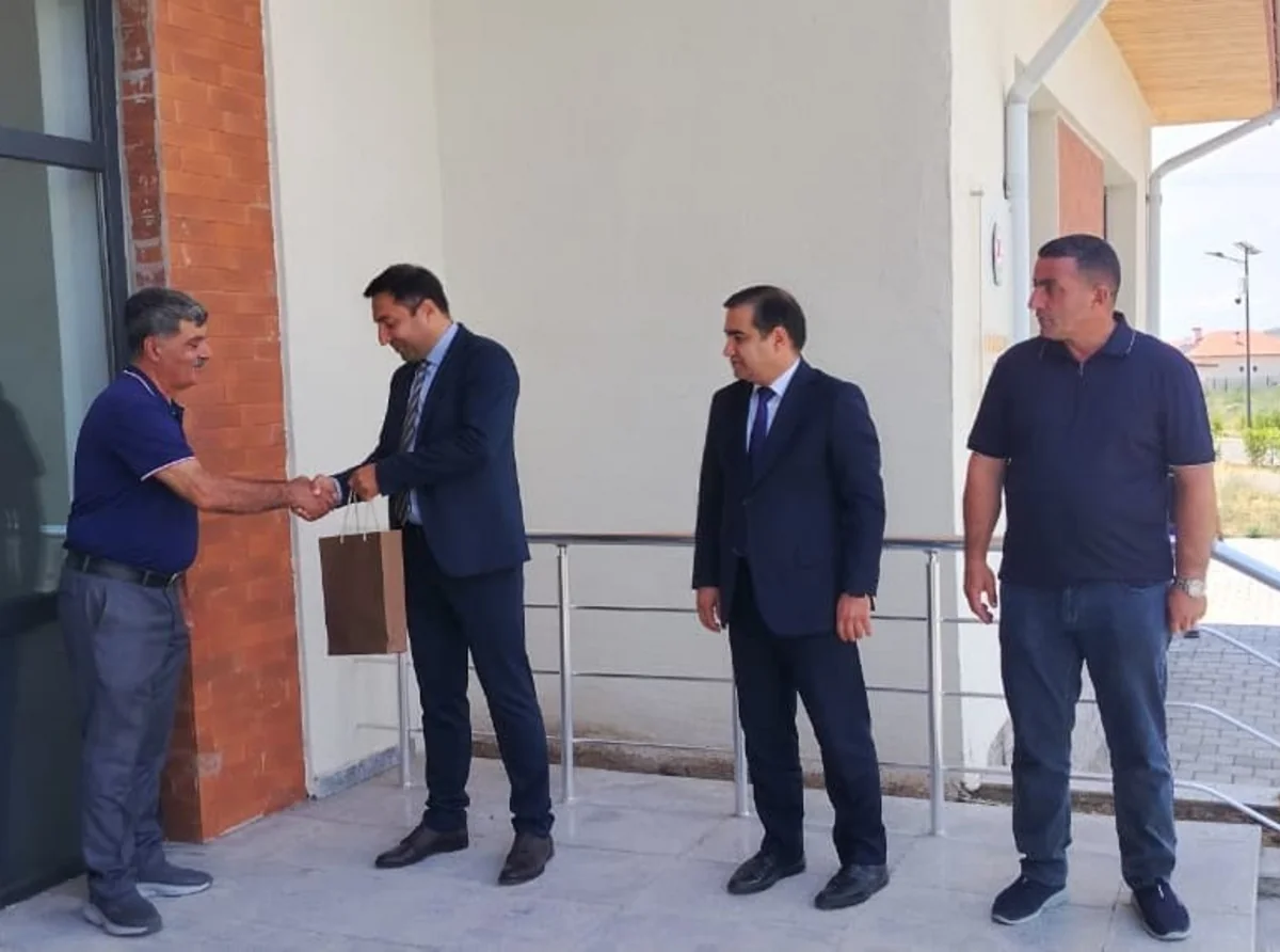 Xankəndi, Xocalı, Ağdərə, Şuşa, Xocavənd və Cəbrayıla köç çatıb