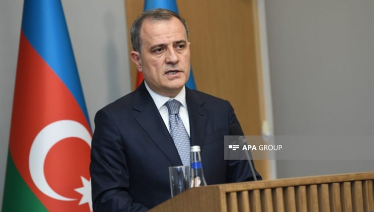 Ceyhun Bayramovun Ukraynaya rəsmi səfəri başlayıb