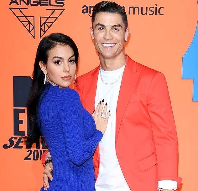 Ronaldo bu həftəsonu evlənir - Toyun detalları məlum oldu