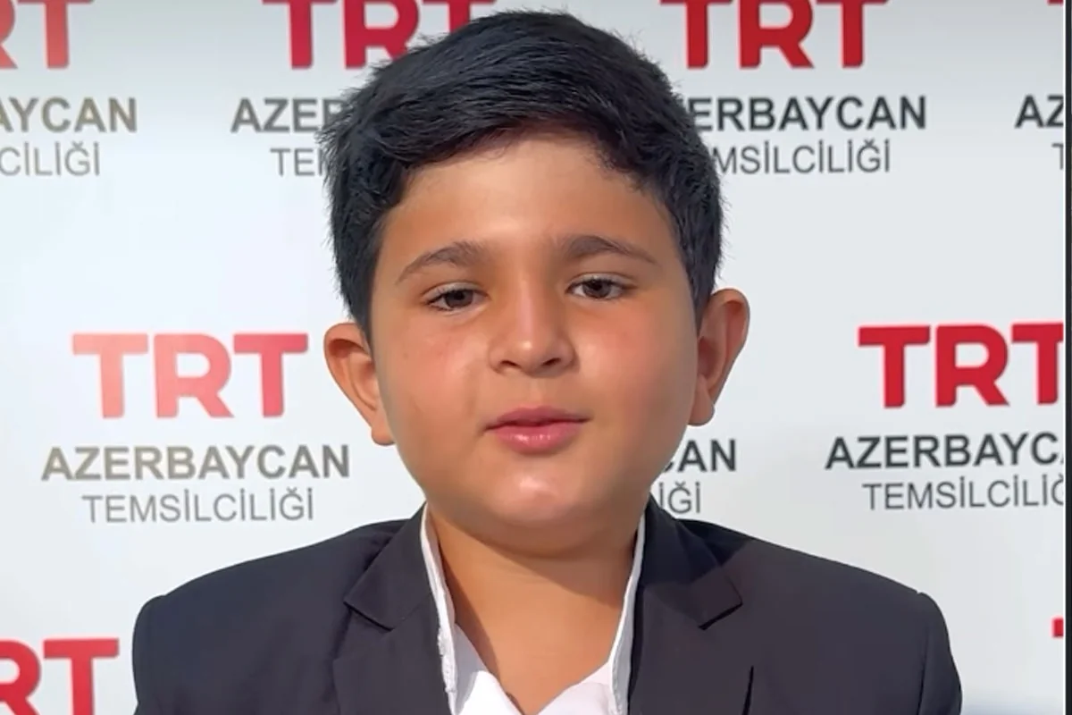 11 yaşlı muğam ifaçısı: 