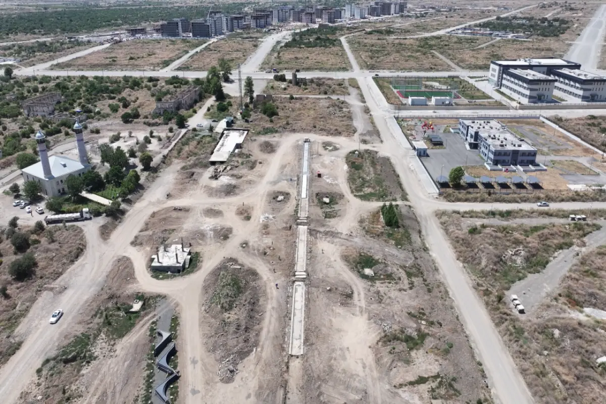 Ağdamda Mərkəzi parkın tikintisi davam etdirilir