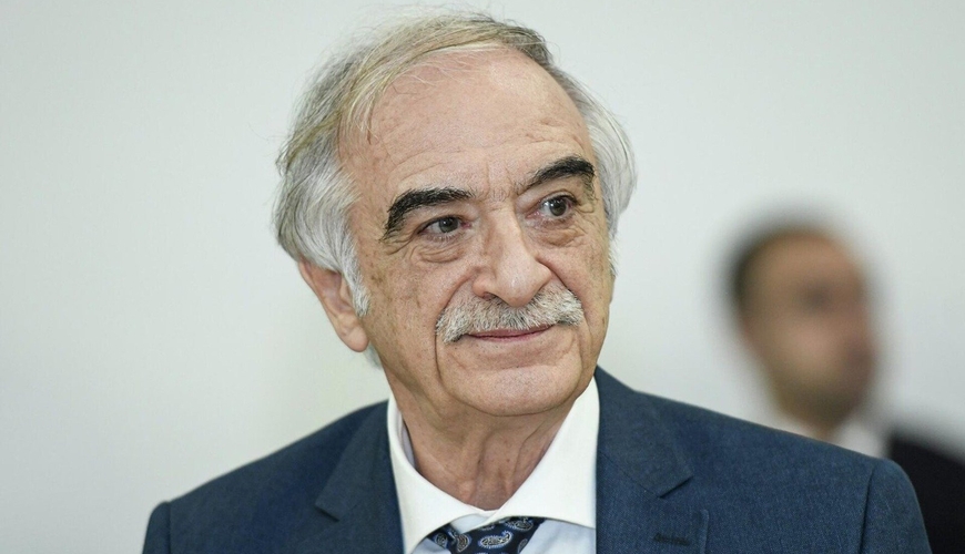 Polad Bülbüloğlu üçüncü dəfə evlənməsi barədə xəbəri təkzib etdi: “Boşanmamışam, məhkəməyə verəcəm...”