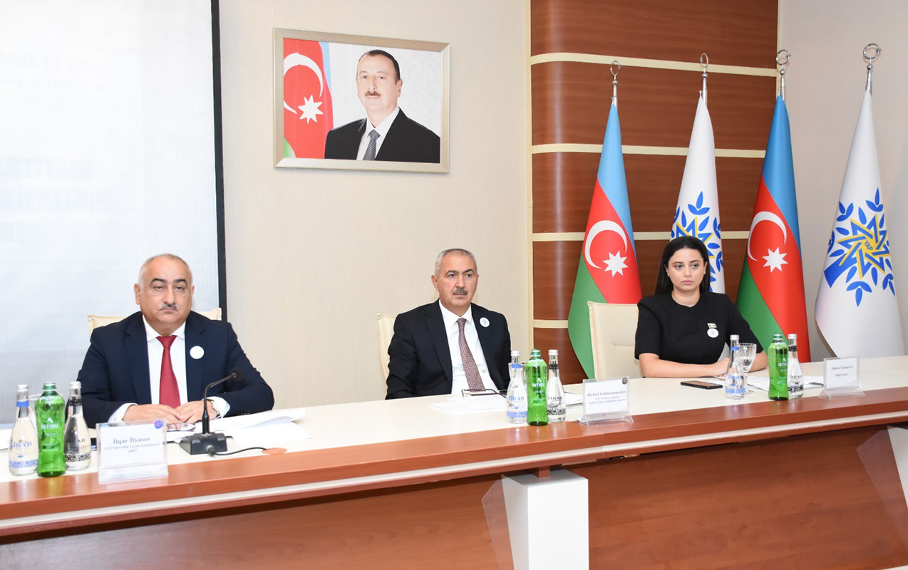 Yeni Azərbaycan - zəfərlər Partiyası - Fotolar