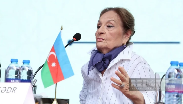 AKİ-yə yeni sədr seçildi - Xalq artistindən ilk AÇIQLAMA