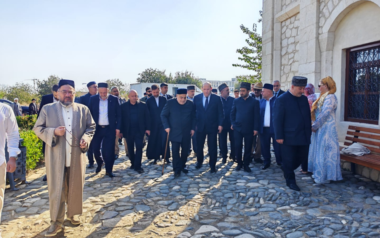 Beynəlxalq konfrans iştirakçıları Ağdamda - Fotola