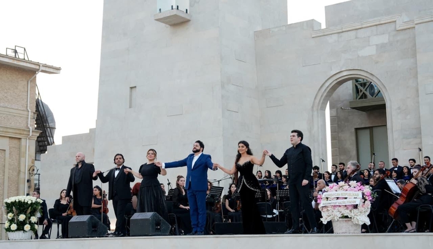 Açıq havada opera tamaşaları və konsertlərin yeni ünvanı