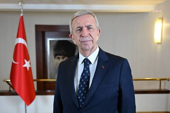 SON DƏQİQƏ! Mansur Yavaş CHP-dən GETDİ