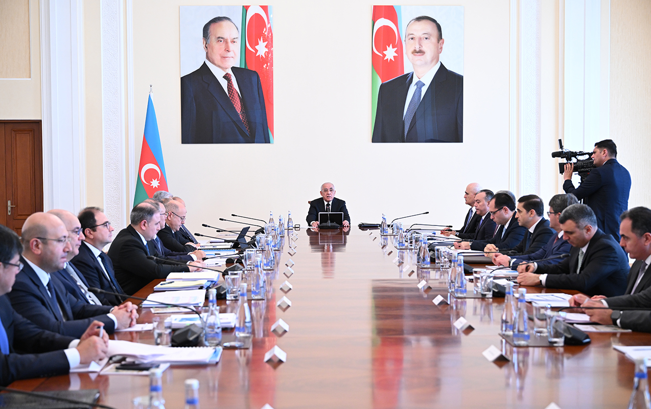 NK-da növbəti illərin büdcə layihəsi və iqtisadi proqnozlar müzakirə olunub - Fotolar