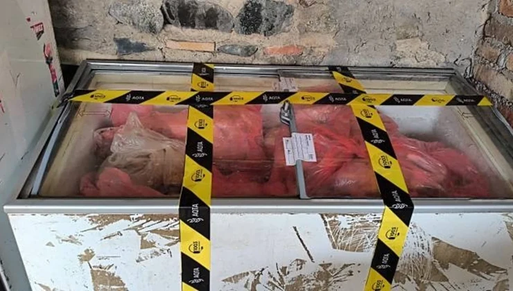 Dönər əti hazırlayan sexin fəaliyyəti dayandırılıb