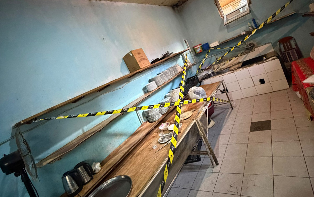 92 nəfərin zəhərləndiyi restoran bağlandı - Fotolar